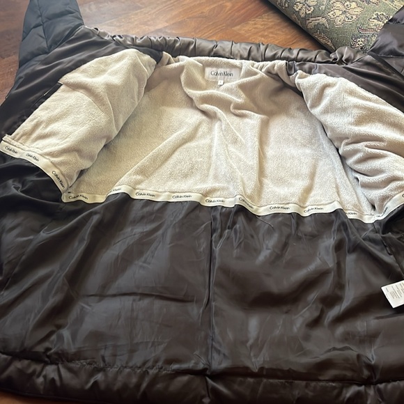 EUC Calvin Klein Brown down puffer jacket - Picture 12 of 16